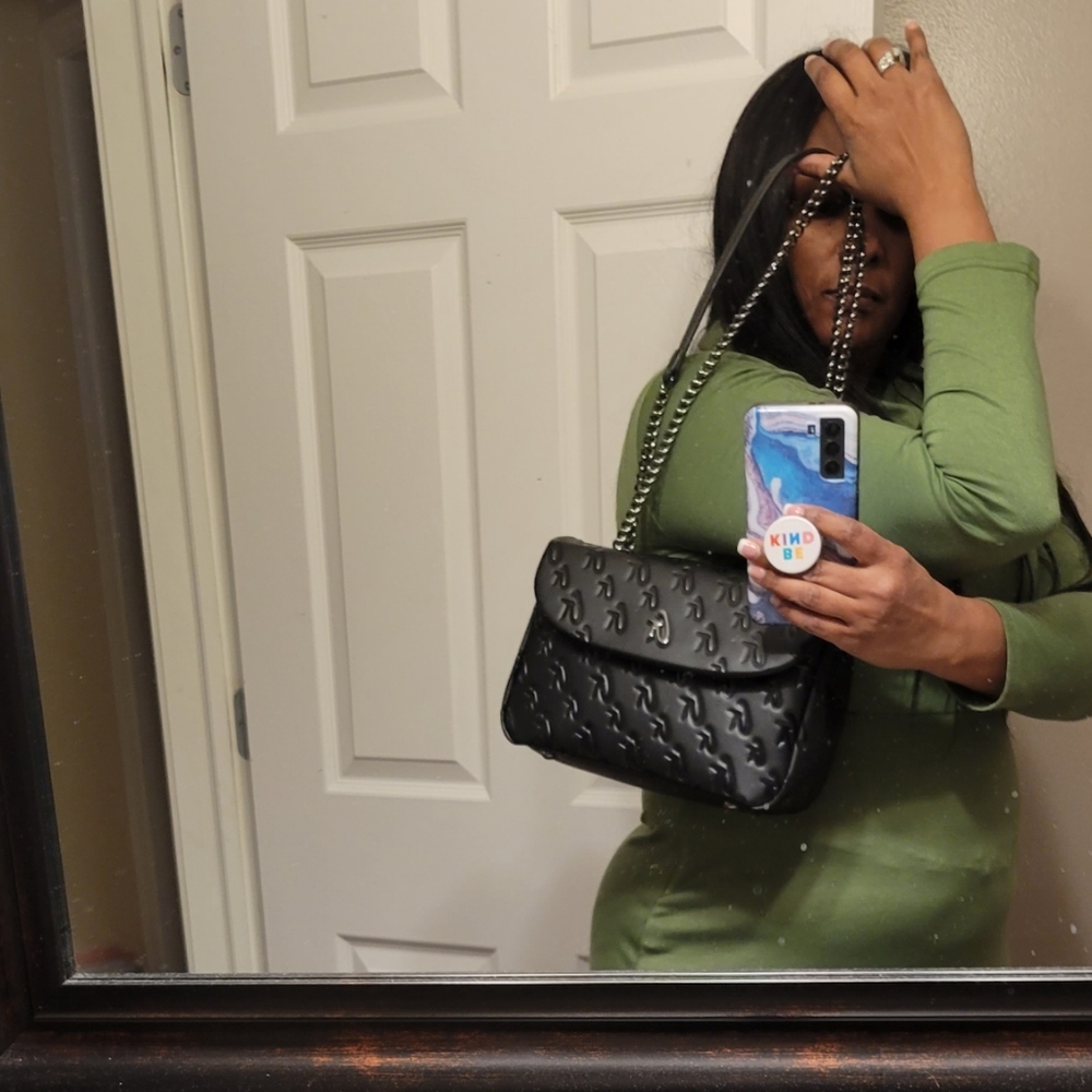 Glamaholics medium monogram flap bag